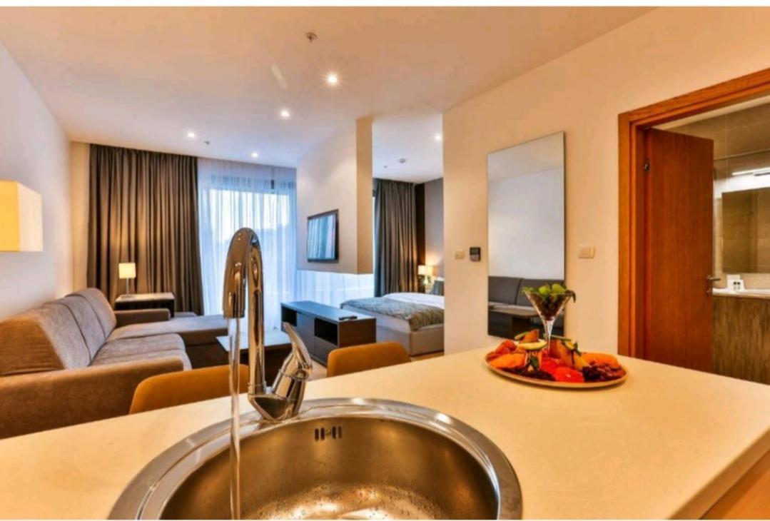 Apartments Lux Budva Ngoại thất bức ảnh