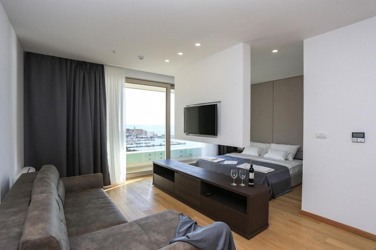 Apartments Lux Budva Ngoại thất bức ảnh