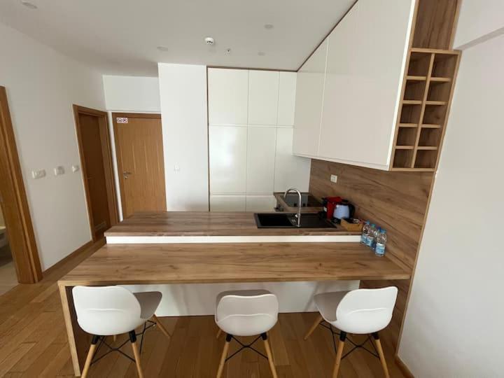 Apartments Lux Budva Ngoại thất bức ảnh