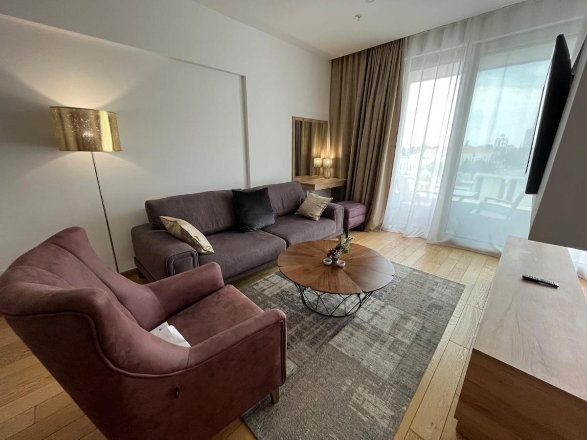 Apartments Lux Budva Ngoại thất bức ảnh