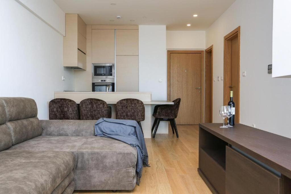 Apartments Lux Budva Ngoại thất bức ảnh